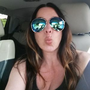 Meet your Posher, Nora